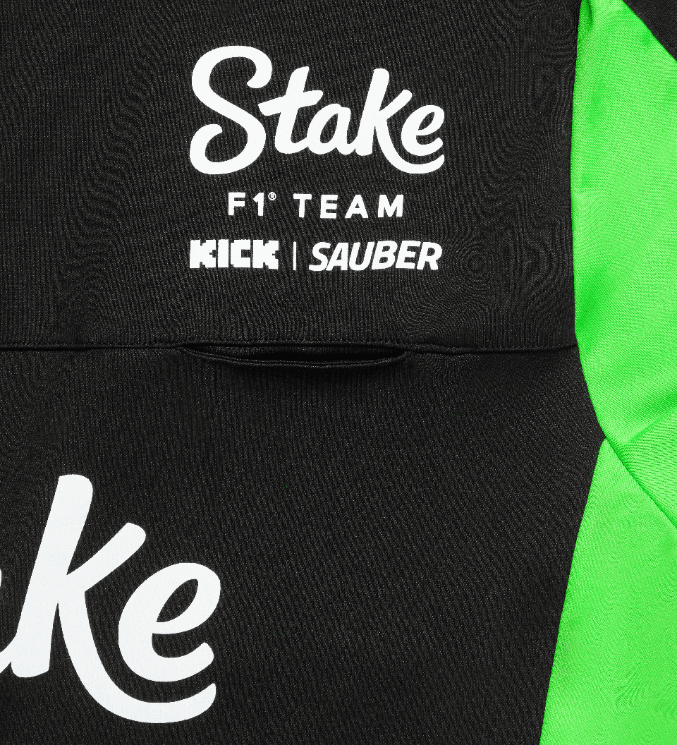 Stake F1 Kick Sauber Team Tee Shirt 2025 Black