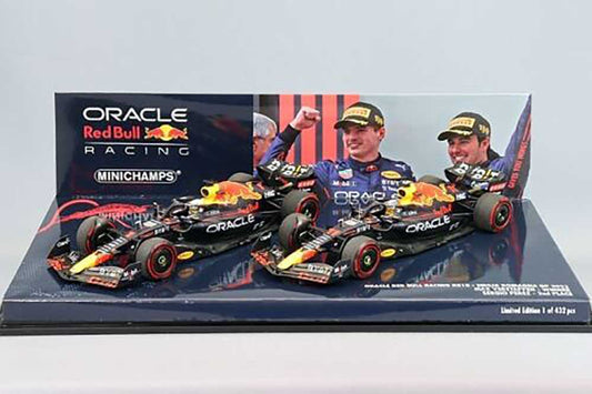 1:43rd Red Bull Racing RB18 Max Verstappen Sergio Perez 1-2 Finish Car Set