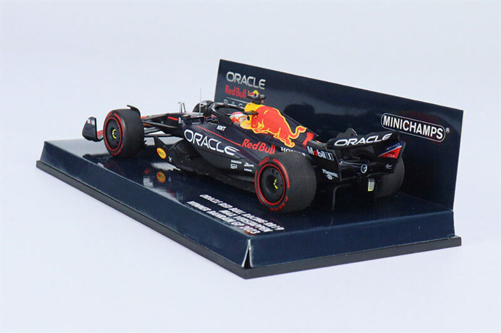 Oracle Red Bull Racing RB19 Max Verstappen 2023